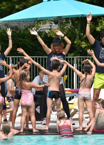 Danse de l'été en camping