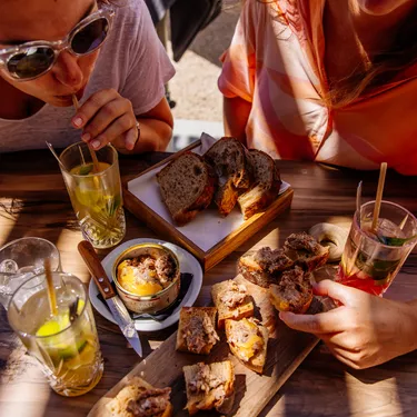 Repas food trucks pour les Grands Lacs à vélo Repas food trucks pour les Grands Lacs à vélo
