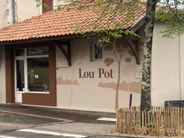 Lou Pot Façade