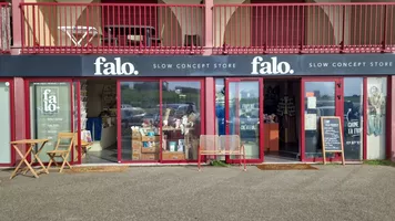 Falo Devanture Falo Devanture