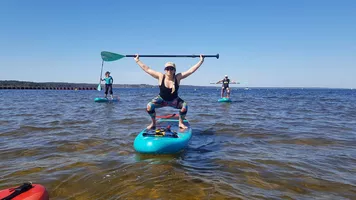 stand-up-paddle-lac-bisca-loisirs