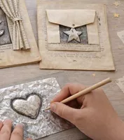 Les Vacances à la Médiathèque : Ateliers « Histoires en relief : Livres et métal magique » avec Hello Art