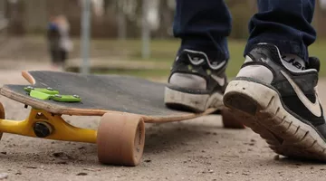 longboard-skate-park-2